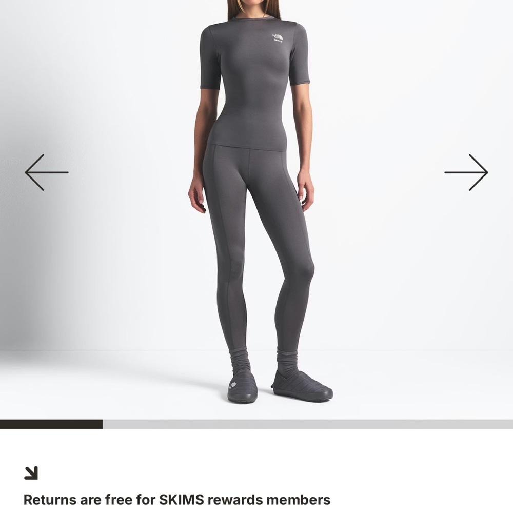 The North Face x skims refina short sleeve